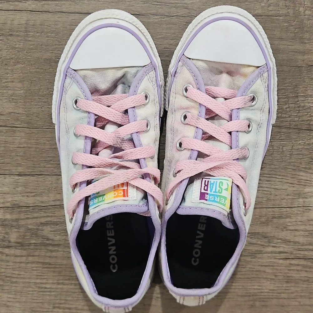 Converse chic sneakers